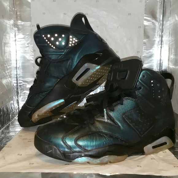 Jordan 6 'Chameleon' - Picture 2 of 7